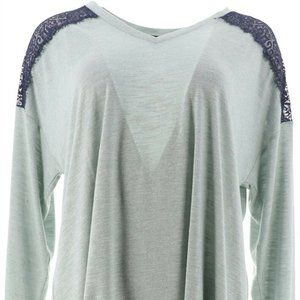 WOMENS SIZE LARGE KNIT LACE BLOUSE